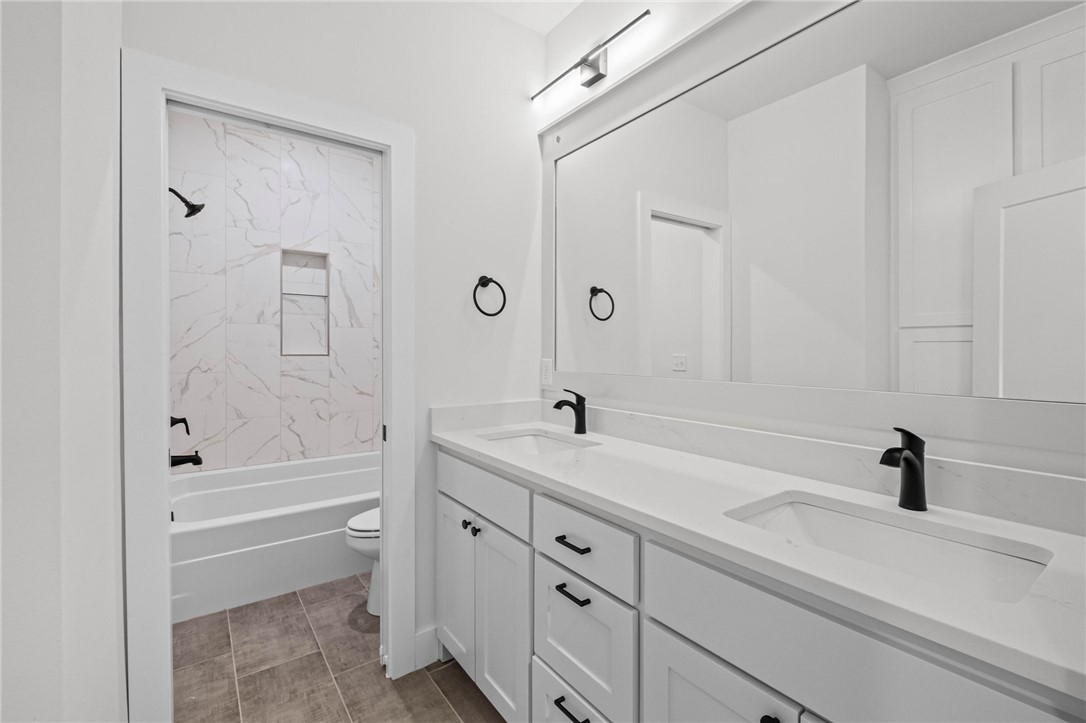 Applegate - Residential