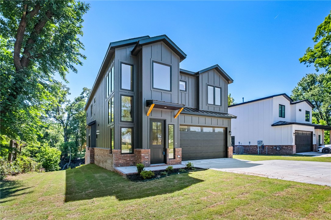 Applegate - Residential