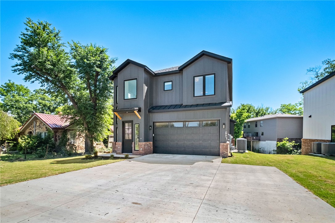 Applegate - Residential