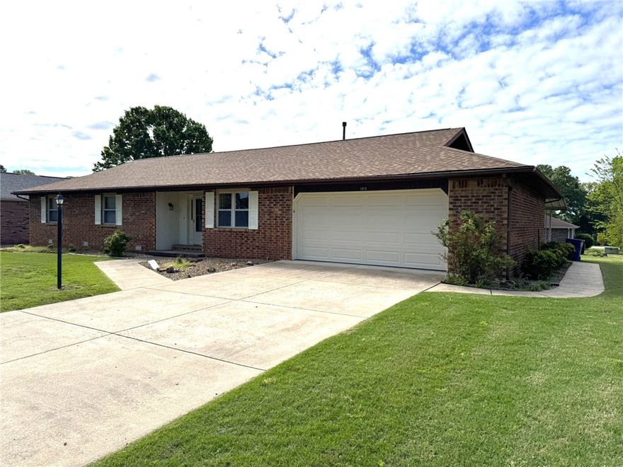 Your Forever Family Home Awaits! Discover the perfect blend of comfort and durability in this all-brick, 1,625 sq. ft. rancher. Located in one of the area's most family-friendly subdivisions, this 3-bedroom, 2-bath home is designed for making memories. Highlights You’ll Love: A newly installed roof. Cozy up by the classic fireplace on chilly evenings. Sun-Drenched Living: A gorgeous Sunroom offers the perfect playroom or quiet reading nook. Outdoor Oasis: Host summer BBQs on the covered patio while the kids play in the yard. Space for Hobbies: Includes a dedicated workshop for DIY projects and a storage shed for all the bikes and garden gear. Stay close to everything that matters with local amenities, parks, and schools just minutes away. This isn't just a house; it’s the backdrop for your family’s next chapter!