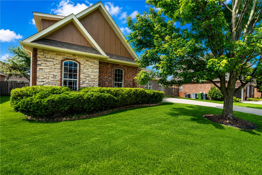 Shadow Valley Ph Ii Rogers - Residential