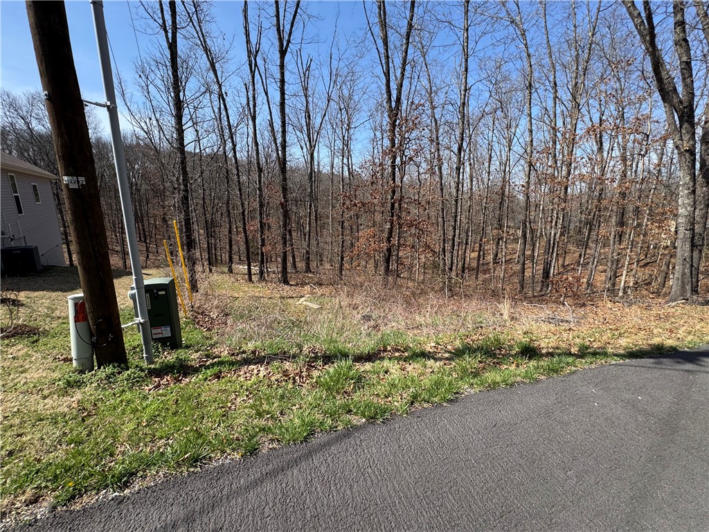 Dickenshire Sub Bvv - Land