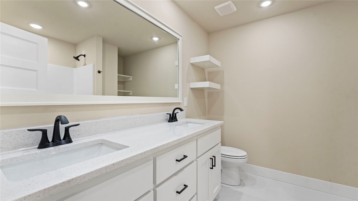 WillMoore - Residential Lease