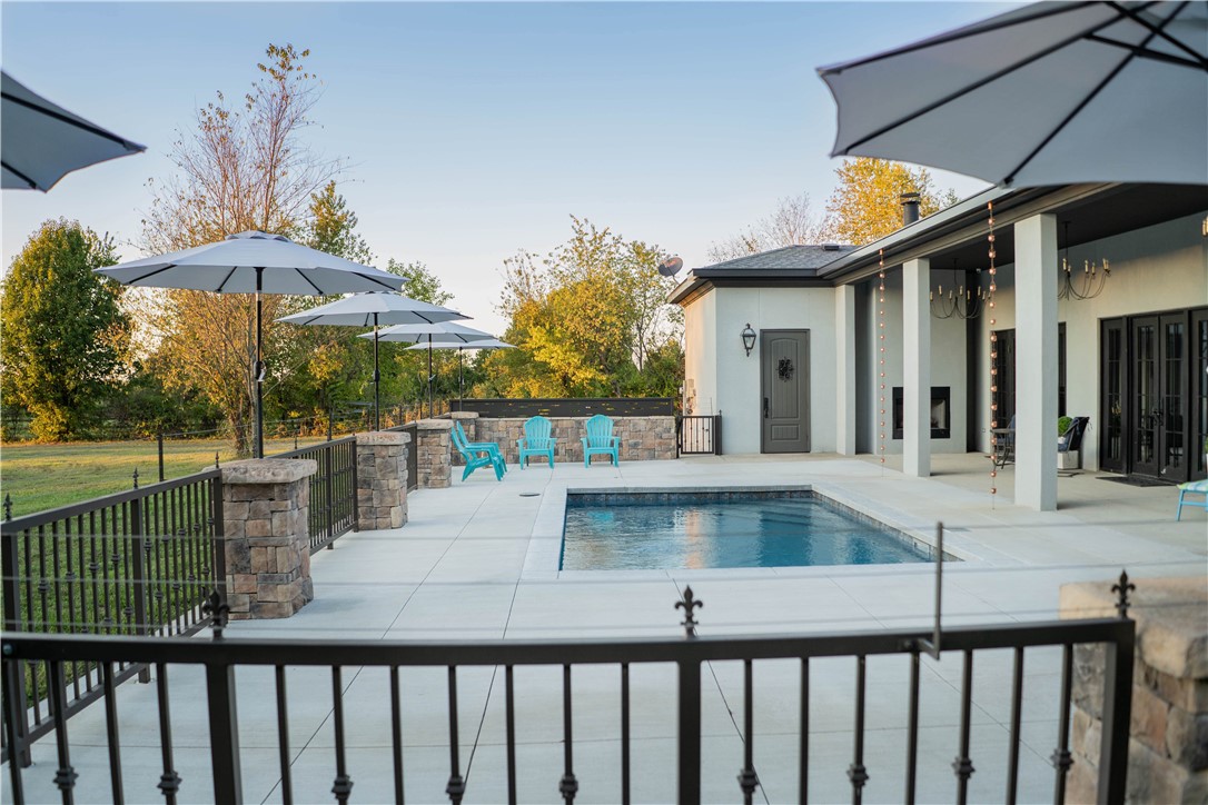 28-18-30 SPRINGDALE OUTLOTS - Residential