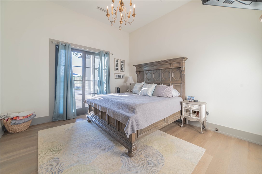 28-18-30 SPRINGDALE OUTLOTS - Residential