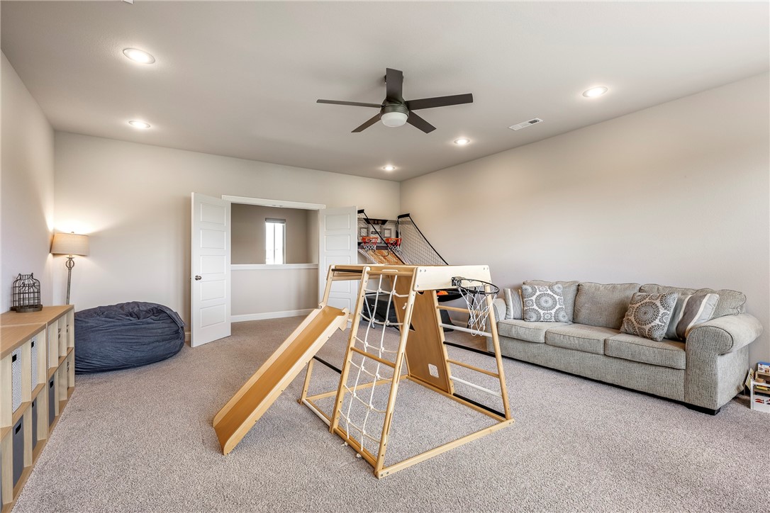 Savannah Estates Rogers - Residential