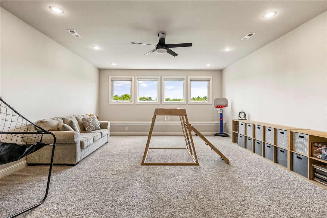 Savannah Estates Rogers - Residential