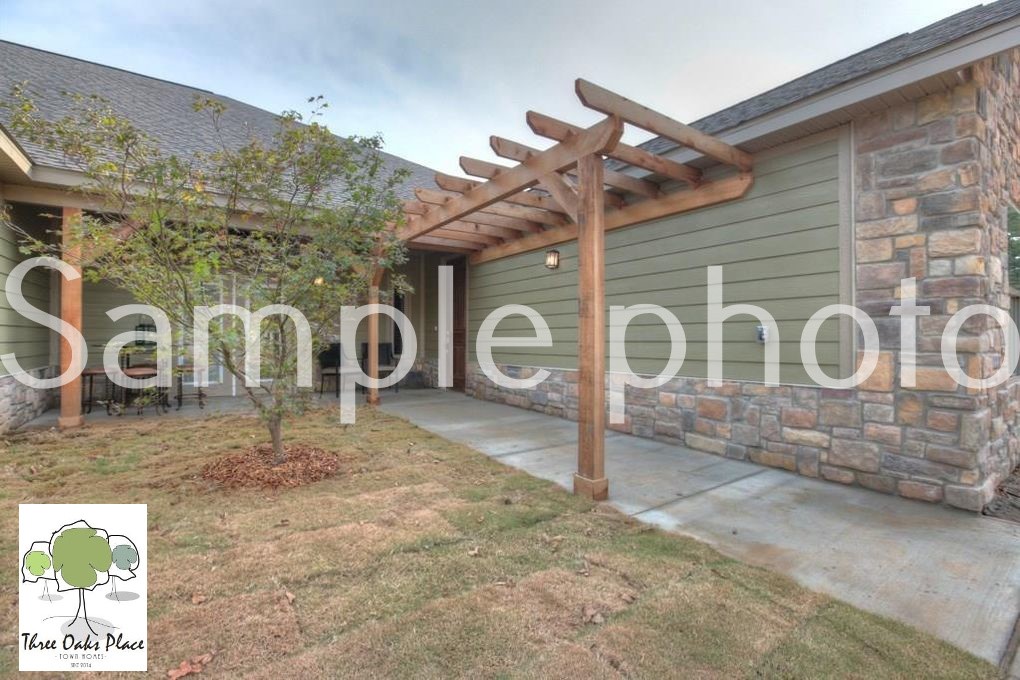 Three Oaks Twnhms Horiz Prop Regime - Residential Lease