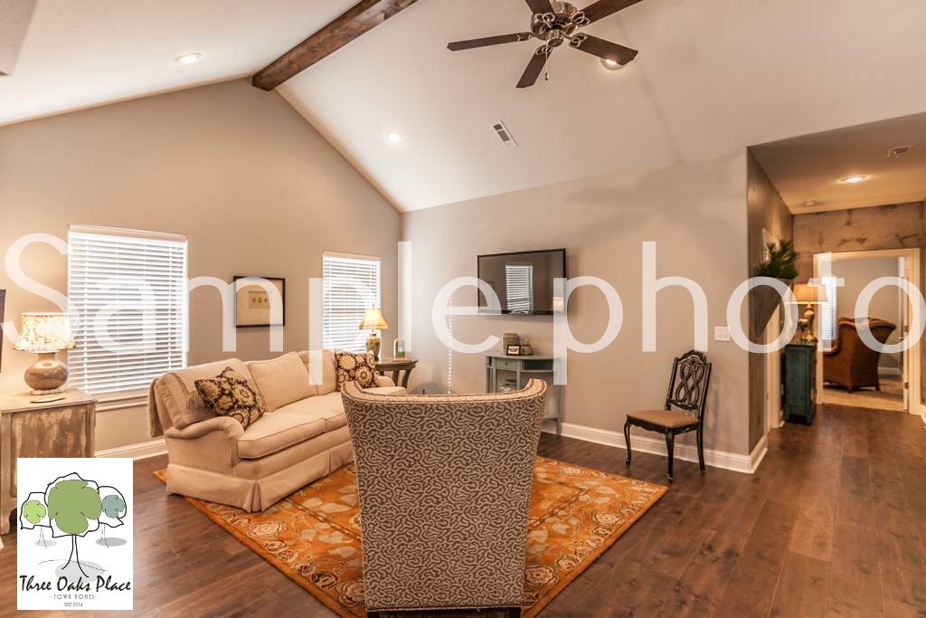 Three Oaks Twnhms Horiz Prop Regime - Residential Lease