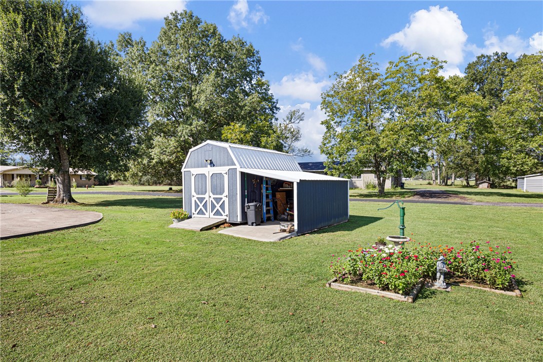 Boyce Manor - Residential