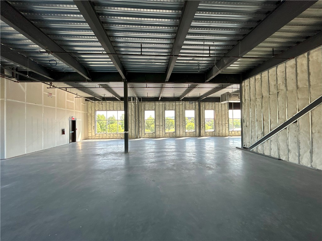 Concurrent For Vacpg Llc - Commercial Lease
