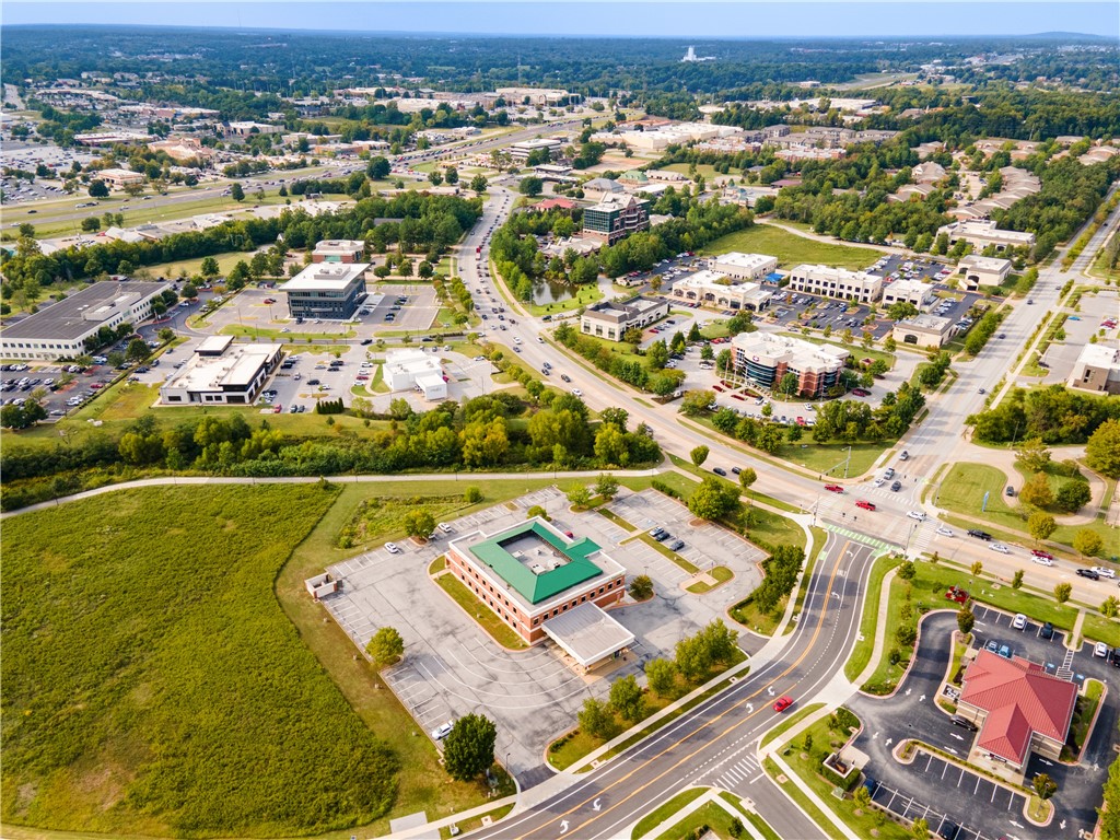Concurrent For Vacpg Llc - Commercial Lease