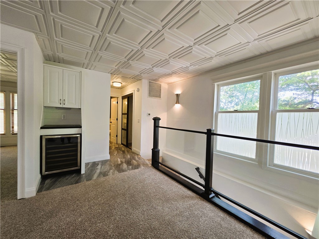 Townhouse Tct 3 A/K/A Drake Court Bvv - Residential