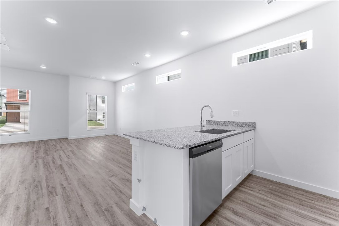 FEATHERSTON WEST SUB PH 1-CENTERTON - Residential