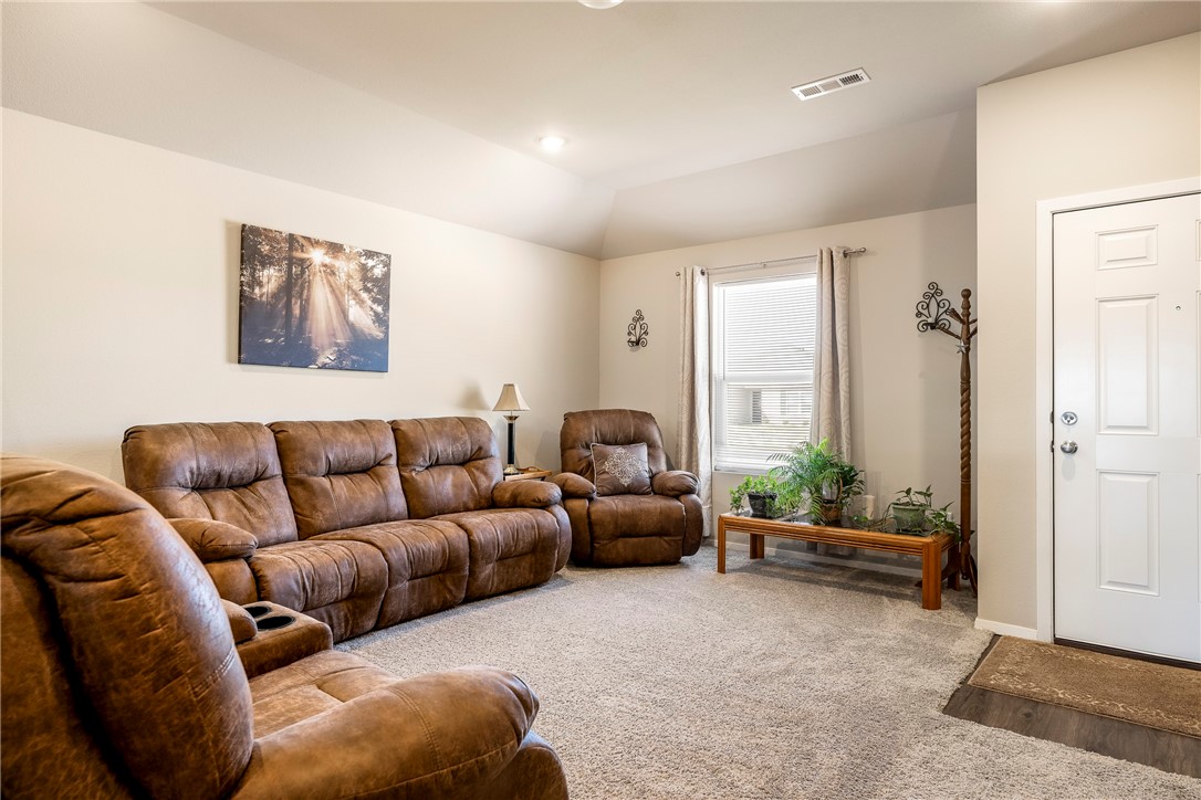 Walnut Hill Sub Ph I Pea Ridge - Residential