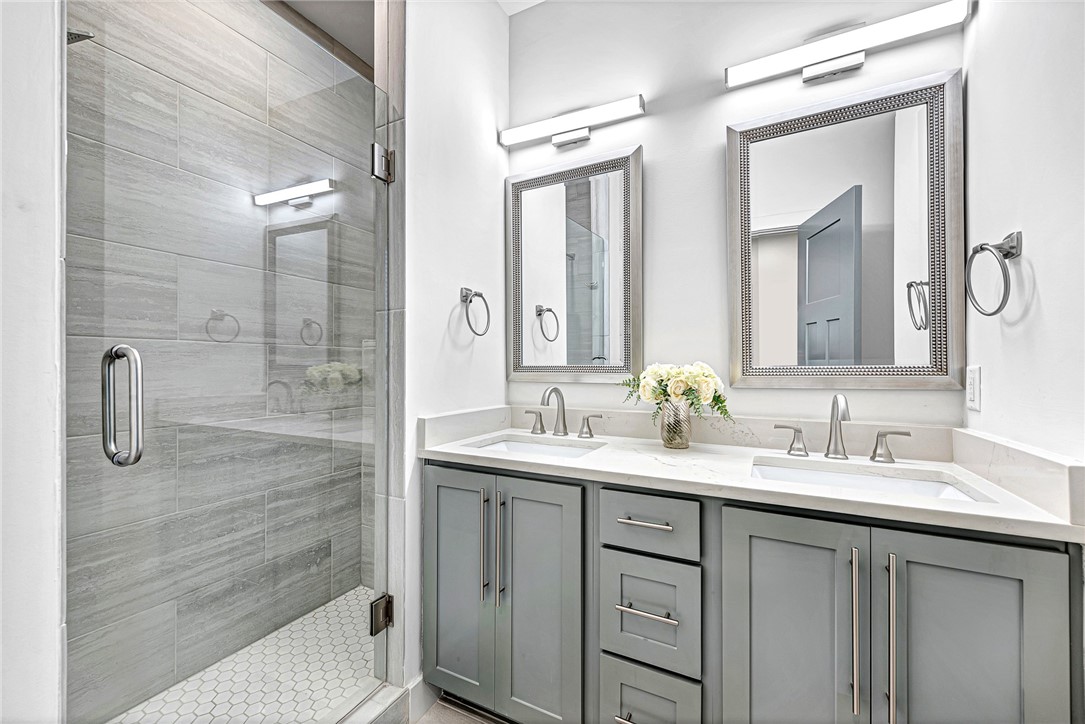 Hill Avenue Townhomes - Residential Lease