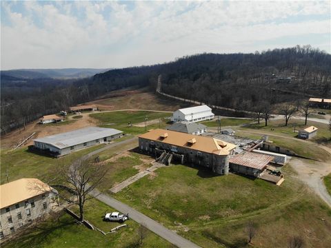 215 E Moffit Street Sulphur Springs AR 72768