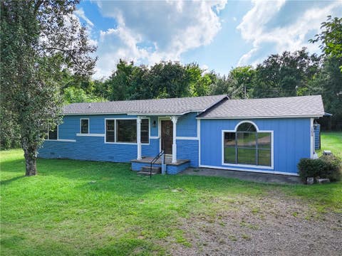 Photo of 1209 3rd Street, Ozark, AR 72949 (MLS # 1356103)