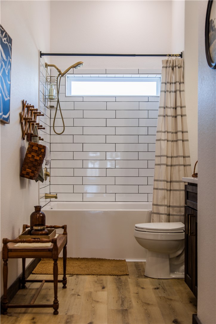 01-20-32-GRAVETTE - Residential