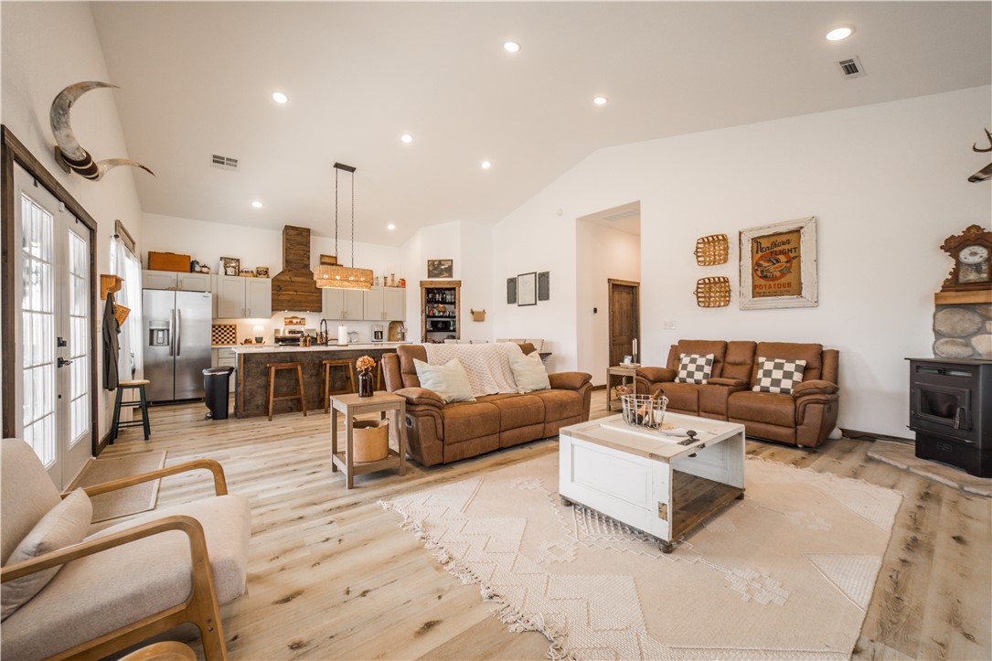 01-20-32-GRAVETTE - Residential