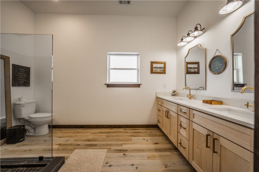 01-20-32-GRAVETTE - Residential