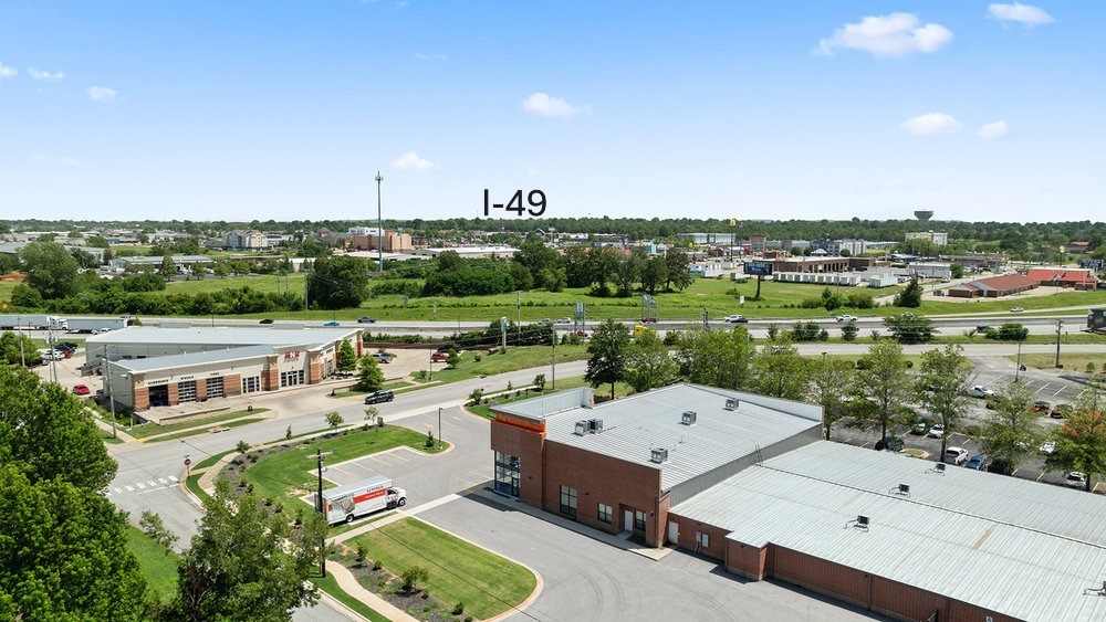 Springdale Outlots - Commercial Lease