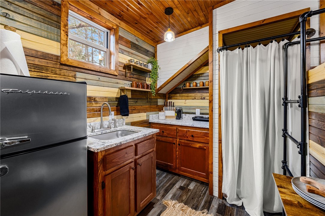 24-20-26 - Residential Income