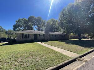 AMAZINGLY REMODELED HOME IN WEST RUSSELLVILLE! Don't miss out on this immaculate 4 bedroom home in one of Russellville's most sought after neighborhoods. Featuring new HVAC, new water heater, wood burning fireplace, spacious master bathroom, huge walk through closet, office and a fenced back yard. Don't hesitate to booking your showing. This home won't last long.