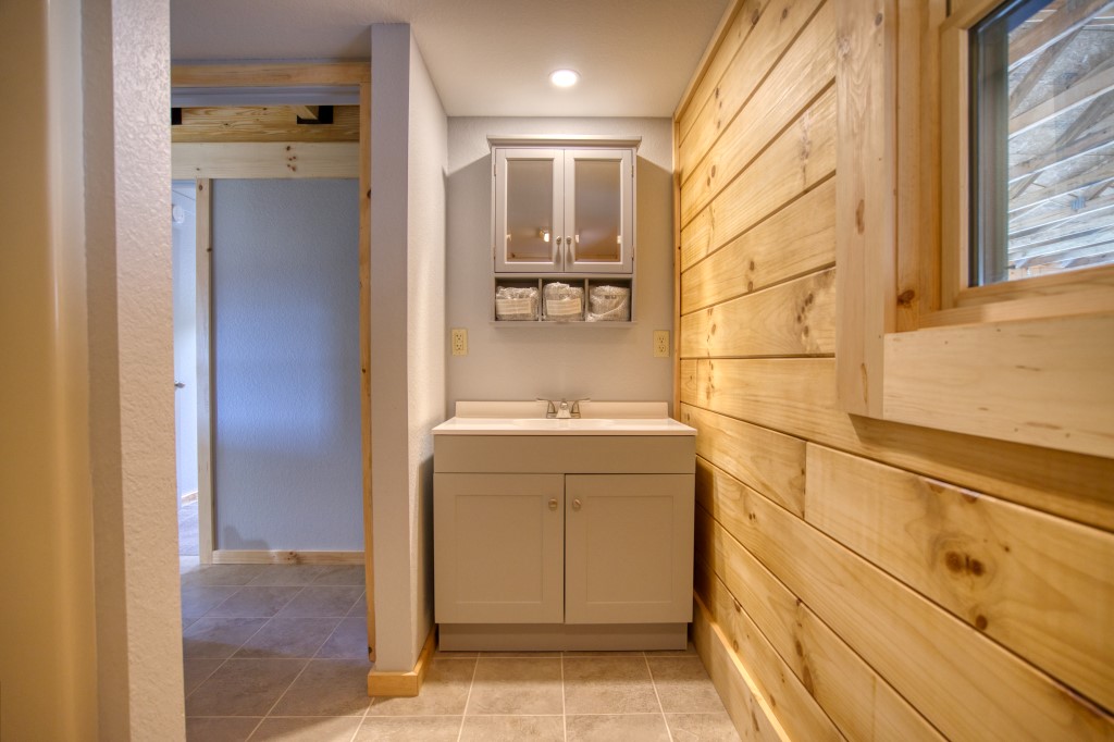 Cedar Cove - Residential
