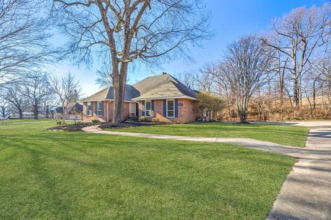 Photo of 12017 Red Oak Drive, Fayetteville, AR 72704 (MLS # 1335513)