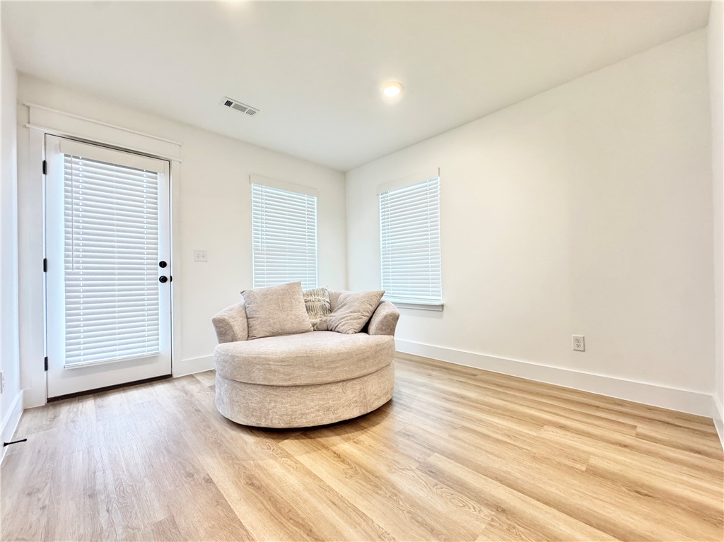Wagon Springs - Residential Lease