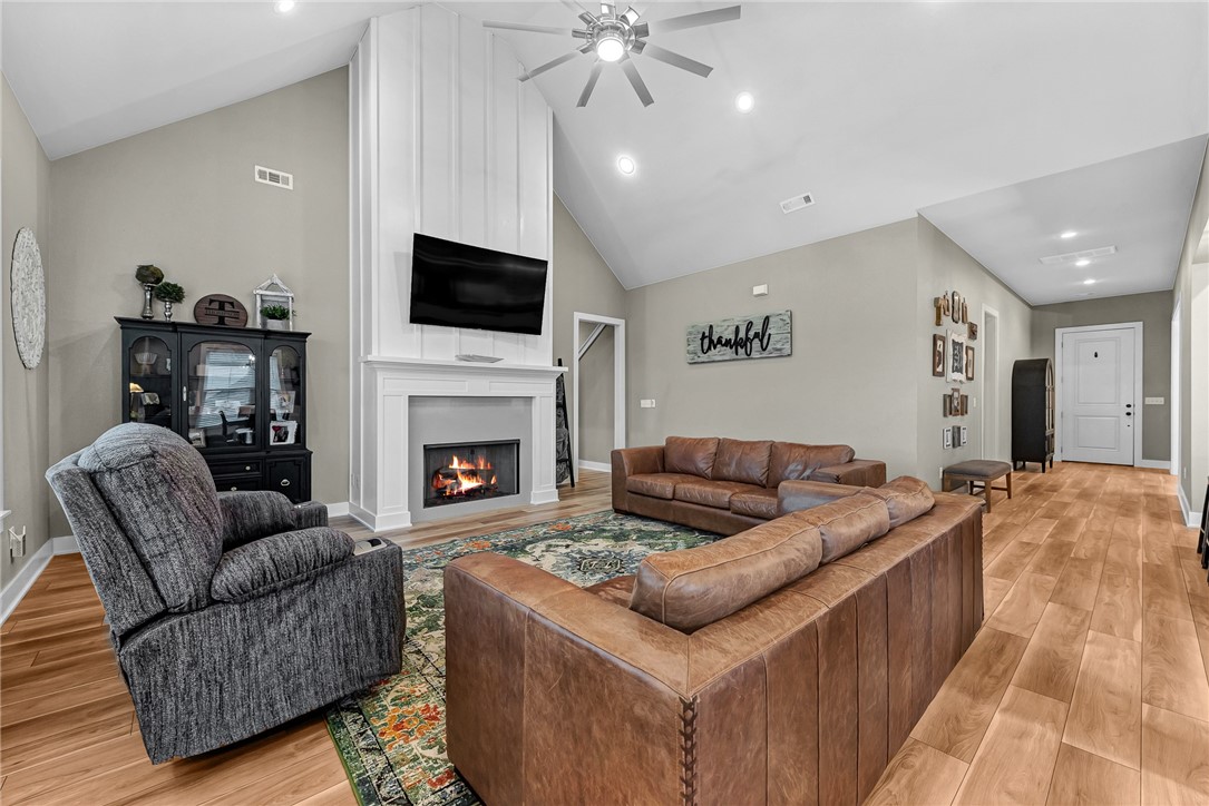 Creekstone Sub Ph I Bentonville - Residential