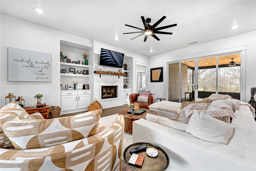 Riverside Estates Ph I - Residential