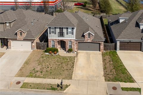 Photo of 1615 Park Street, Lowell, AR 72745 (MLS # 1341083)