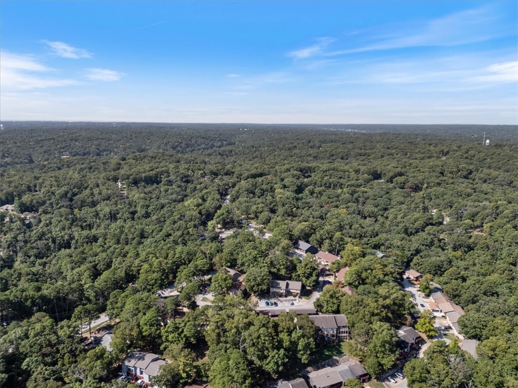 Townhouse Tct 2 A/K/A Drake Court Bvv - Residential
