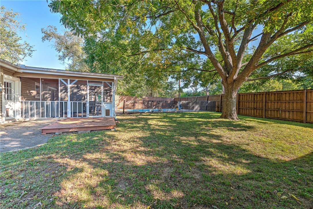 Maple Crest Add - Residential