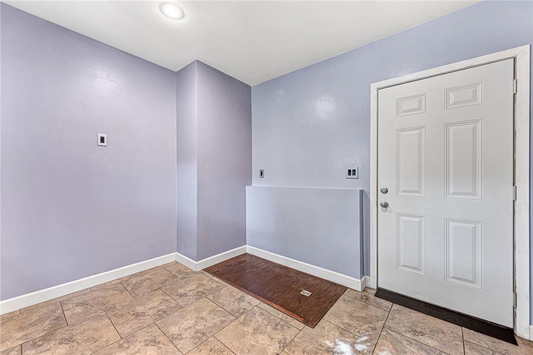 Maple Crest Add - Residential