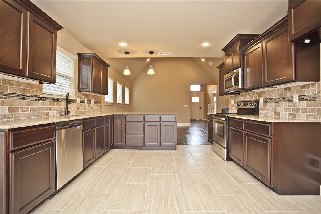 Stone Meadow Add Bentonville - Residential Lease