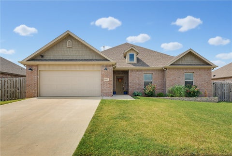 Photo of 1037 Tracey Lane, Pea Ridge, AR 72751 (MLS # 1360994)