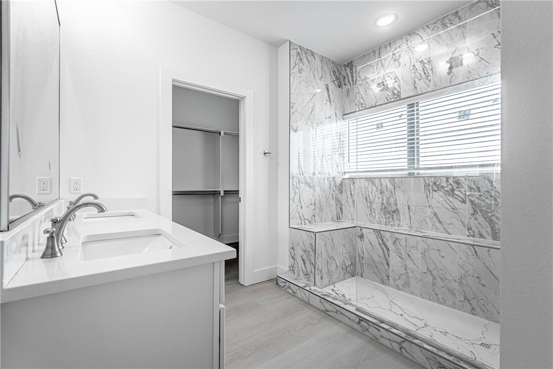 Pe Livingston Square Sub Bentonville - Residential Lease