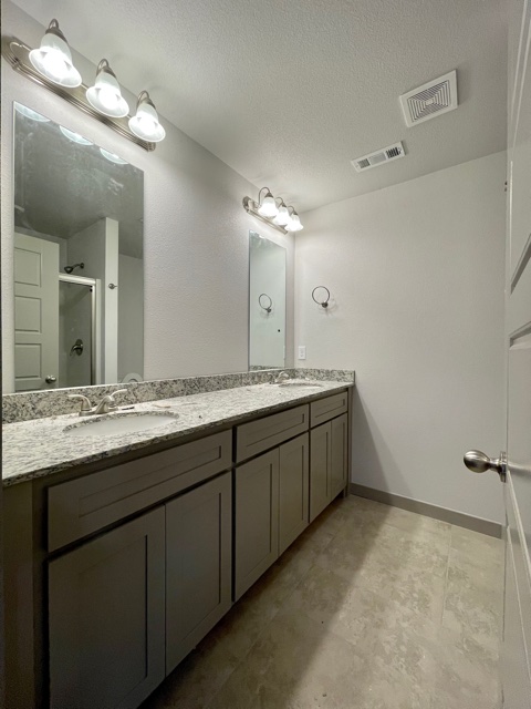 Stone Meadow Estates Bentonville - Residential Lease