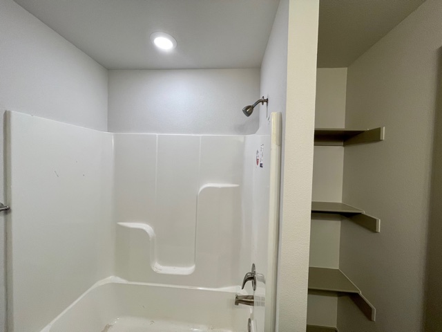 Stone Meadow Estates Bentonville - Residential Lease