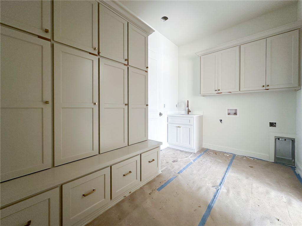 County Line Square - Residential