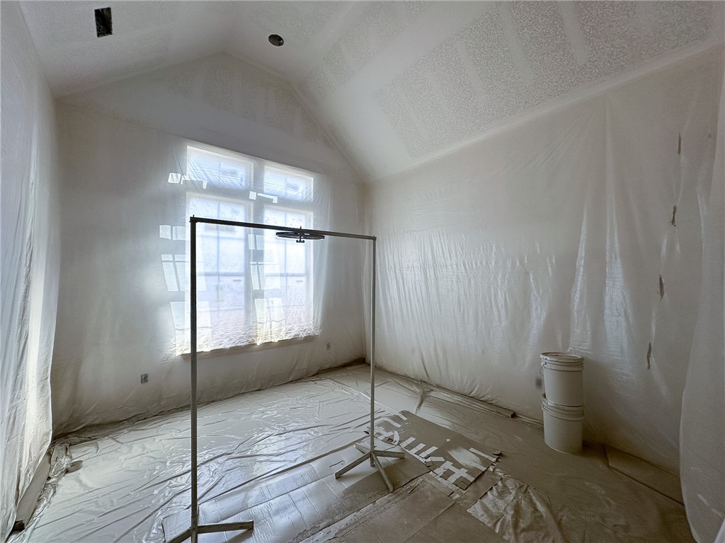 County Line Square - Residential