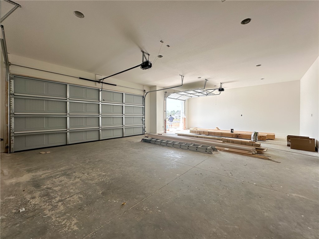 County Line Square - Residential