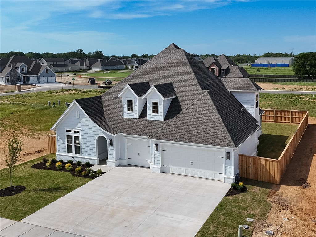 County Line Square - Residential