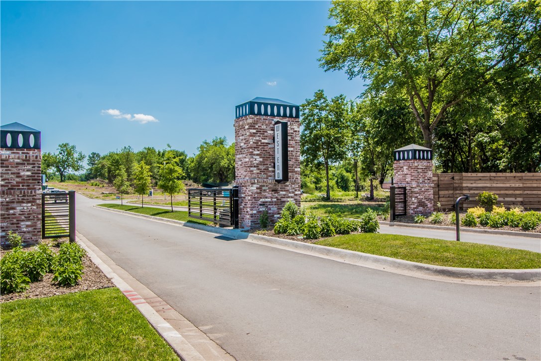 West End Acres - Residential