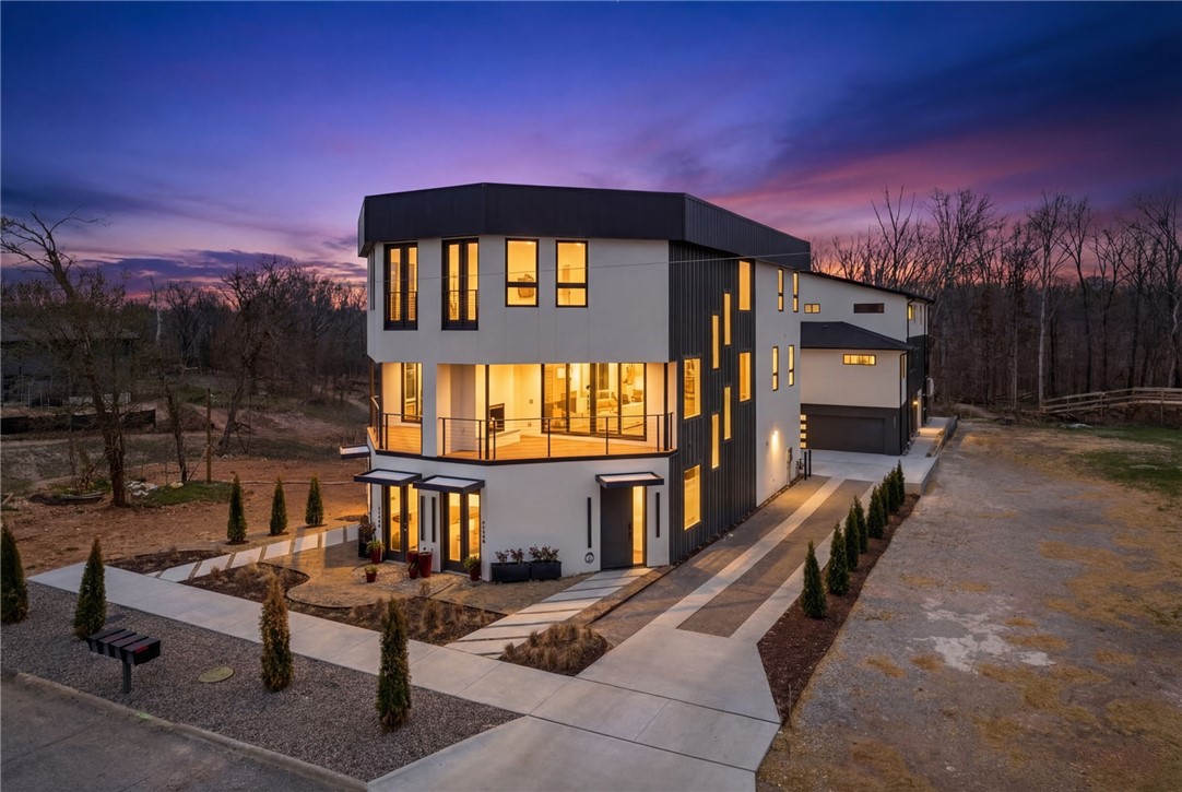 W A Burks Add Bentonville - Residential