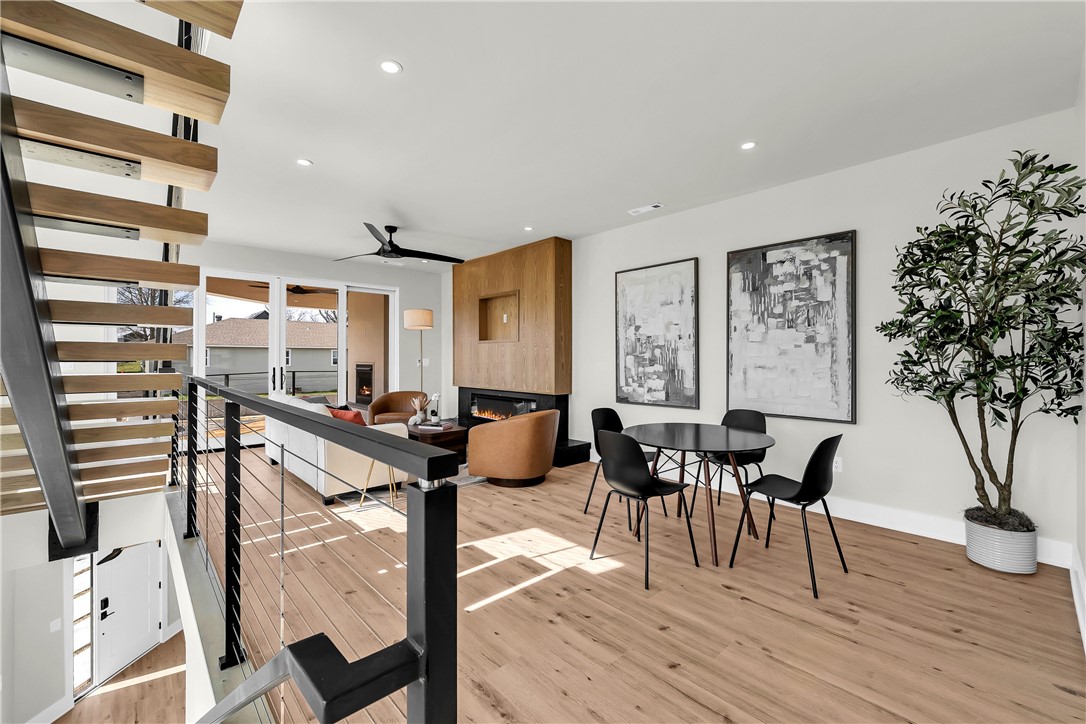 W A Burks Add Bentonville - Residential