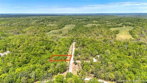 Unimproved Land in Bella Vista AR Lot 4, Block 8 Drayton Lane 4.jpg